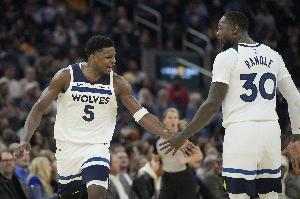 主场战国王！森林狼首发：迪文岑佐 麦丹 爱德华兹 兰德尔 戈贝尔